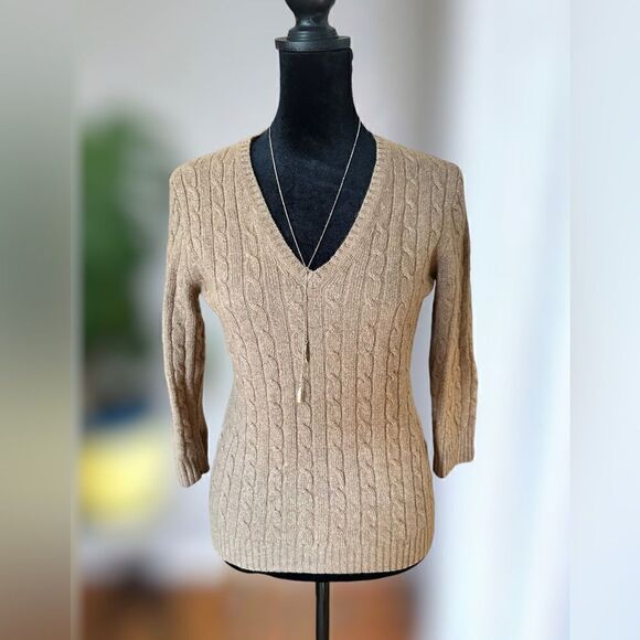 J Crew Merino Wool Cableknit V-Neck Sweater Size S - Picture 4 of 14